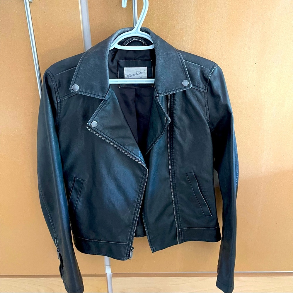Universal Thread Faux Leather Moto Jacket XS
